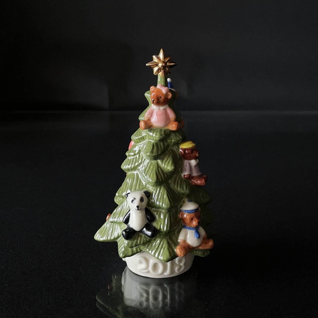 Årets Juletræ med bamser 2013