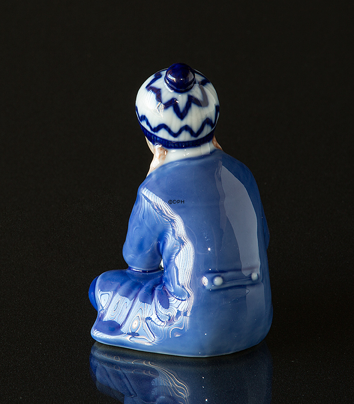 Royal Copenhagen årsfigur 2016, pige med skøjter