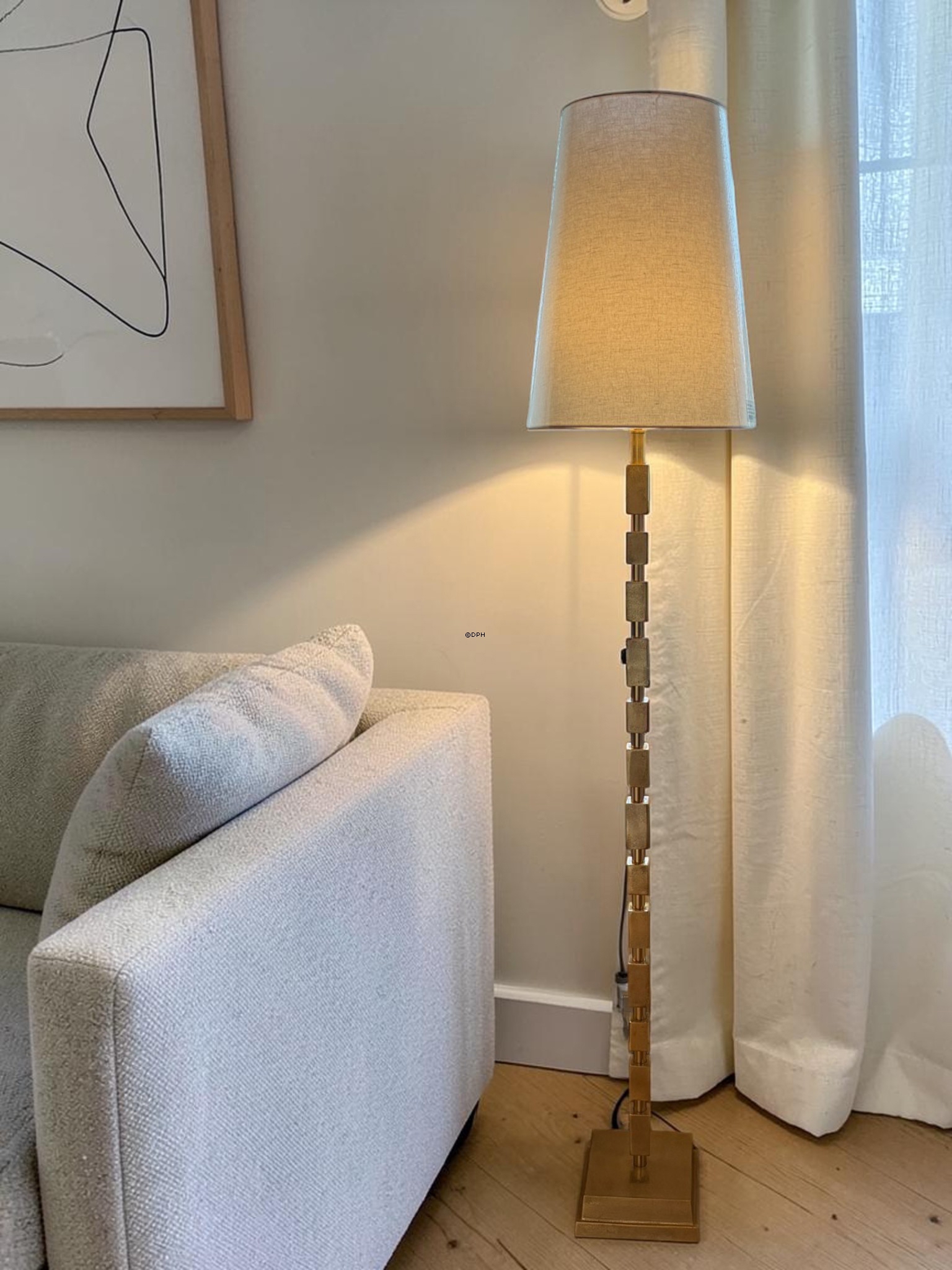 Rund, høj cylinderformet lampeskærm 45 cm i højden, off white hørstof
