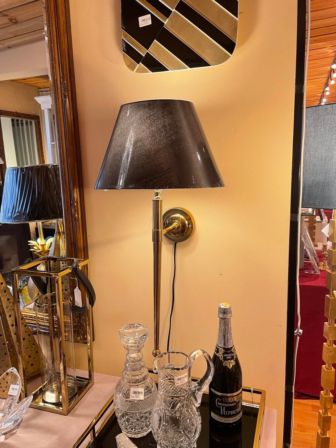 Oval lampeskærm 20 cm i højden, sort chintz stof