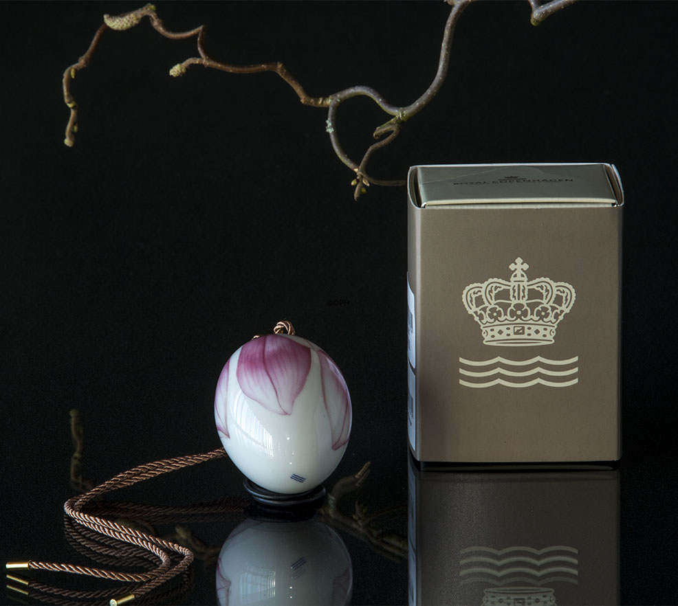 Påskeæg med magnolia blade, Royal Copenhagen påskeæg 2019
