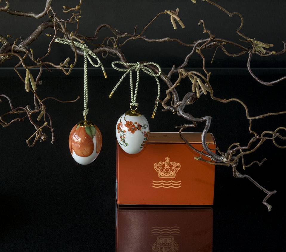 Påskeæg med kvæde og kvæde blade, 2 stk., Royal Copenhagen påskeæg 2020