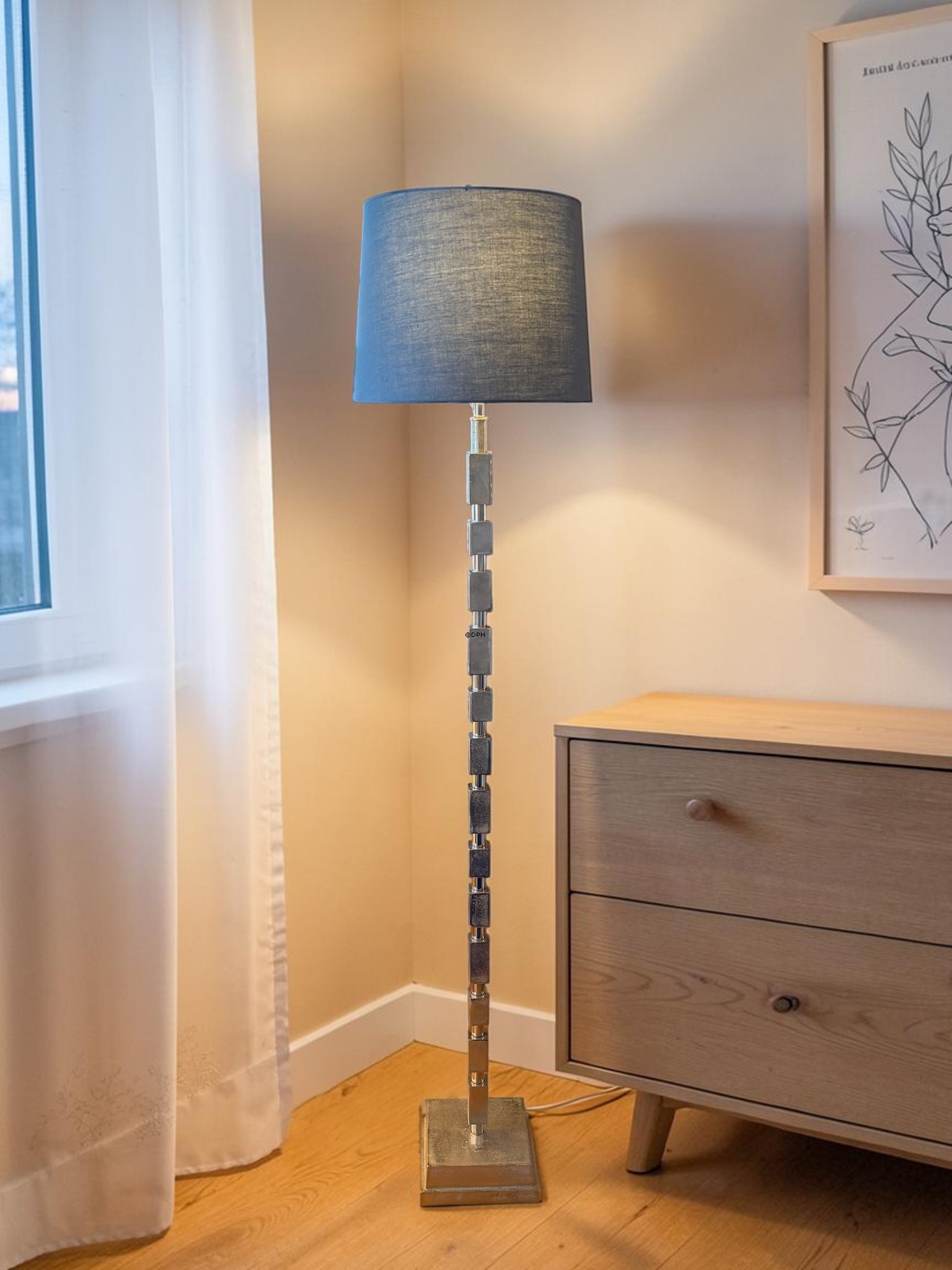 Standerlampe Nikkel Finish (rustik sølv) med firkanter uden skærm