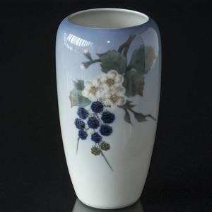 Vase med brombærranke, Royal Copenhagen nr. 288-1049 | Nr. 1288735 | Alt. R288-1049 | DPH Trading