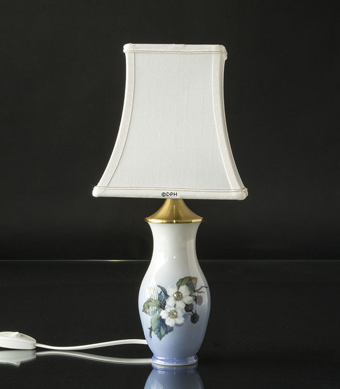 Bordlampe med Brombærranke, Royal Copenhagen nr. 288-2289