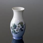 Vase med Brombærranke, Royal Copenhagen nr. 288-2289