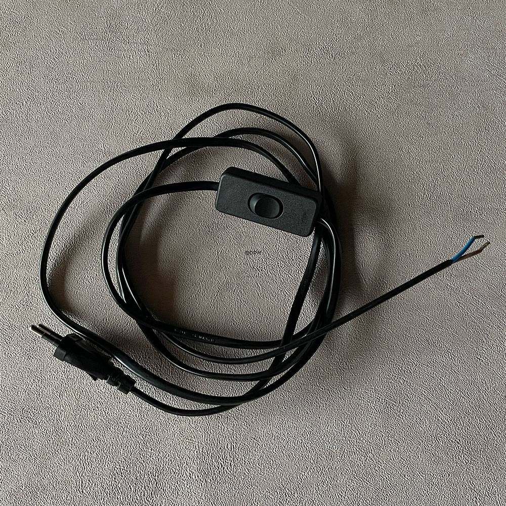 Sort ledning med afbryder 2,0  meter (45+140CM)