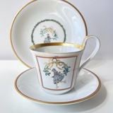 2000 Bing & Grondahl Christmas Cup w/dessert plate, set