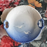 Mågestel uden guld, kagefad med ører nr. 422 eller 304 eller 101, 26 cm