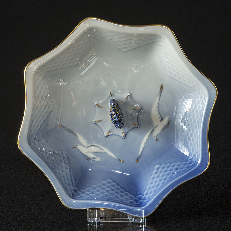 Mågestel med guld, konfektskål nr. 217 eller 336, rund, Ø 20 cm