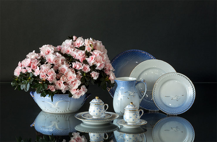 Måge med guld, flad tallerken 18 cm, med blondekant, Bing & Grøndahl - Royal Copenhagen