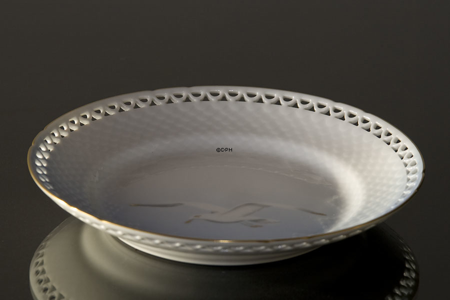 Måge med guld, flad tallerken med blondekant, Bing & Grøndahl - Royal Copenhagen