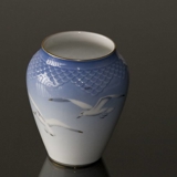 Seagull Service with gold, vase, small