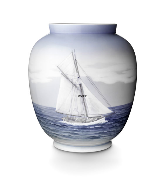 Vase med marine motiv, Royal Copenhagen nr. 860