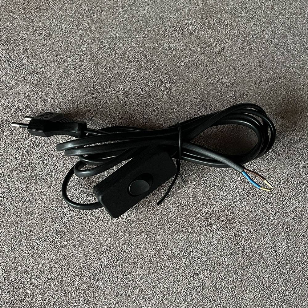 Sort ledning med afbryder 2,0  meter (45+140CM)