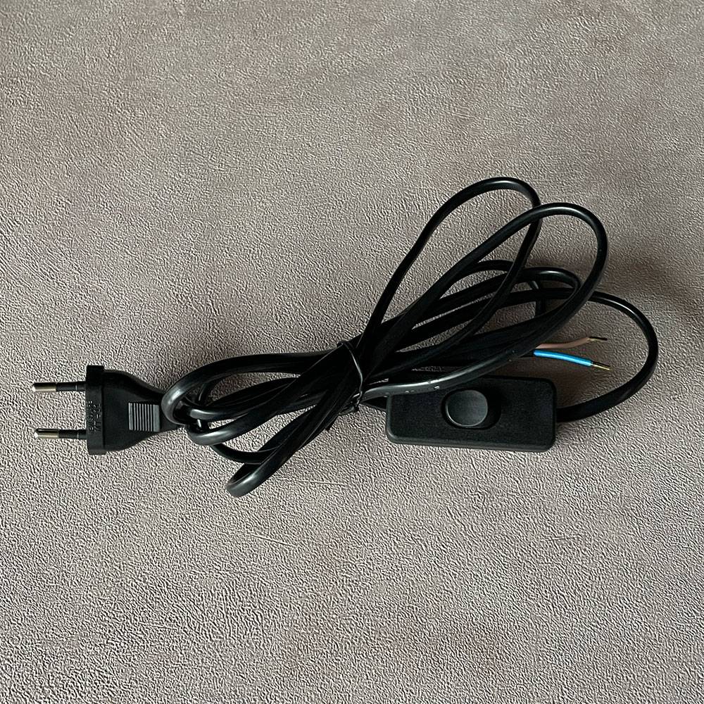 Sort ledning med afbryder 2,00 meter  (75+120 CM)