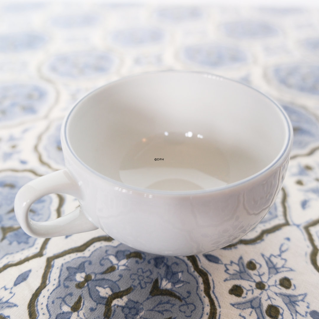 Blå Kant, lille (mokka) kaffekop med underkop nr. 3042, indhold 15 cl, Royal Copenhagen (kop Ø8 cm udenkop Ø14cm)