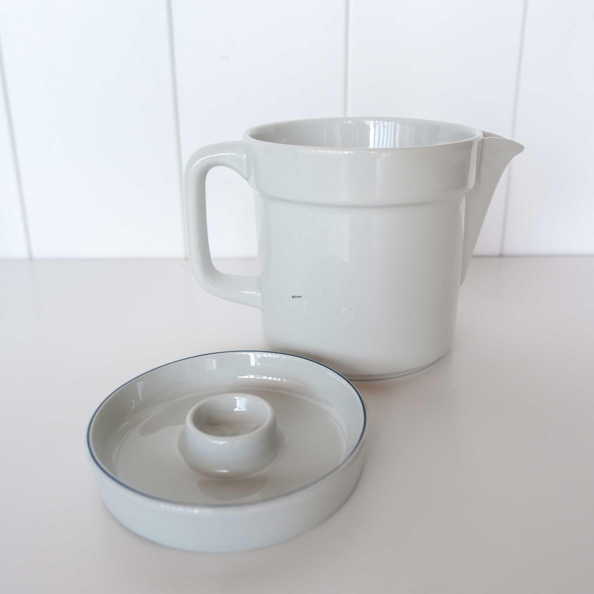 Blå Kant, kande med låg, lille, Royal Copenhagen nr. 3058