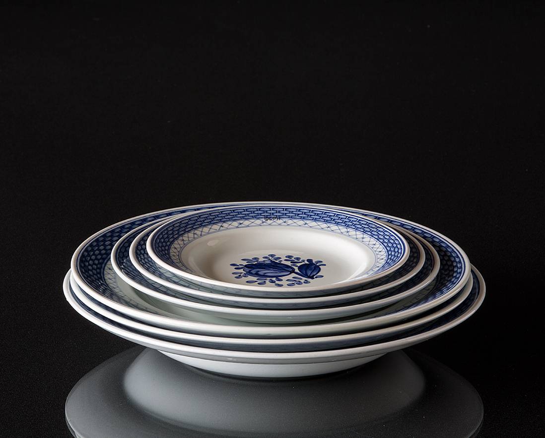 Royal Copenhagen/Aluminia Tranquebar DIVERSE