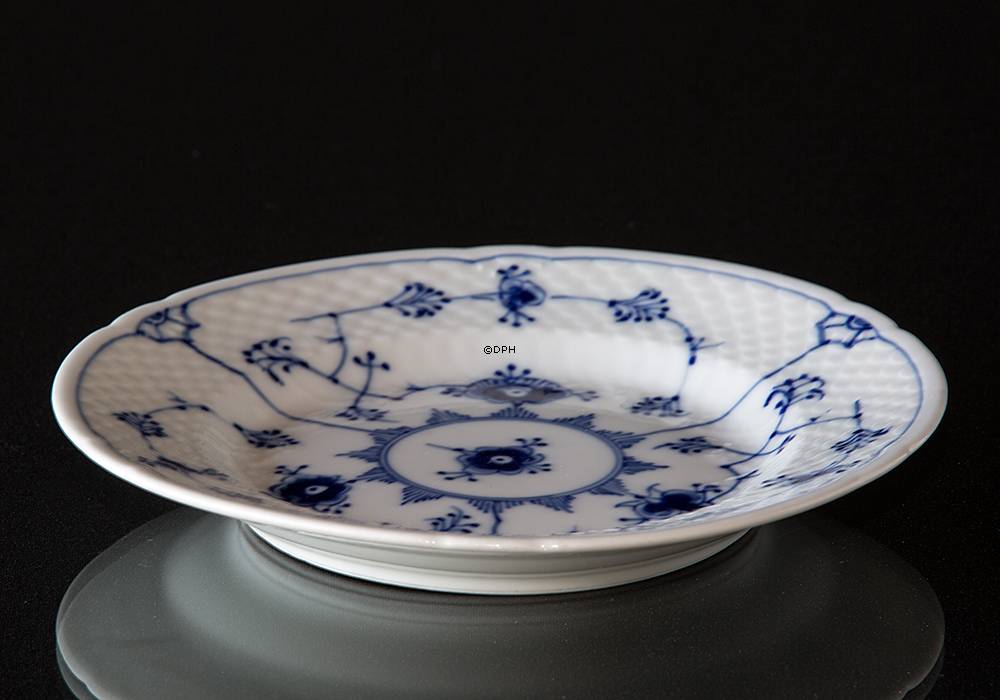 Blåmalet flad tallerken 17,5 cm, Musselmalet Bing & Grøndahl nr. 618