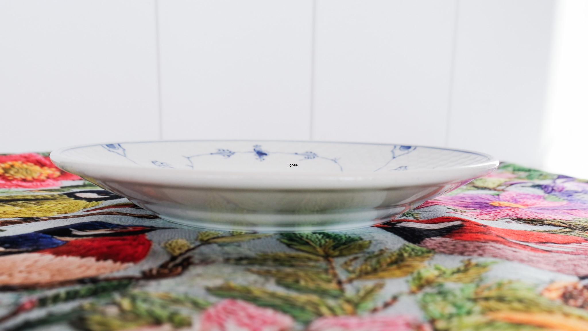 Blåmalet Hotelporcelæn, flad tallerken 21,5 cm, Musselmalet Bing & Grøndahl nr. 1007 eller 712