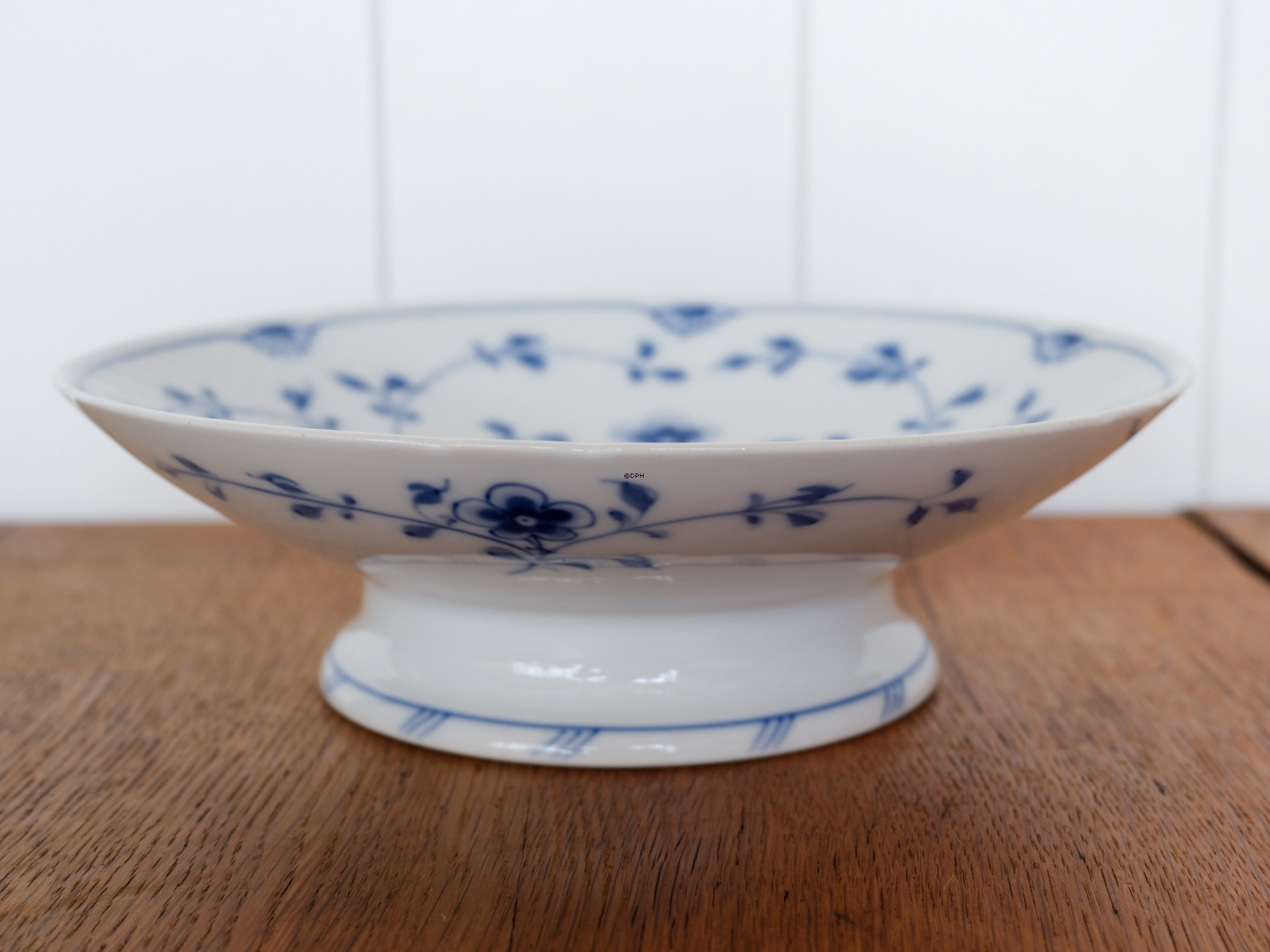 Sommerfuglestel kageskål på fod, Bing & Grøndahl 24cm nr. 206 eller 428