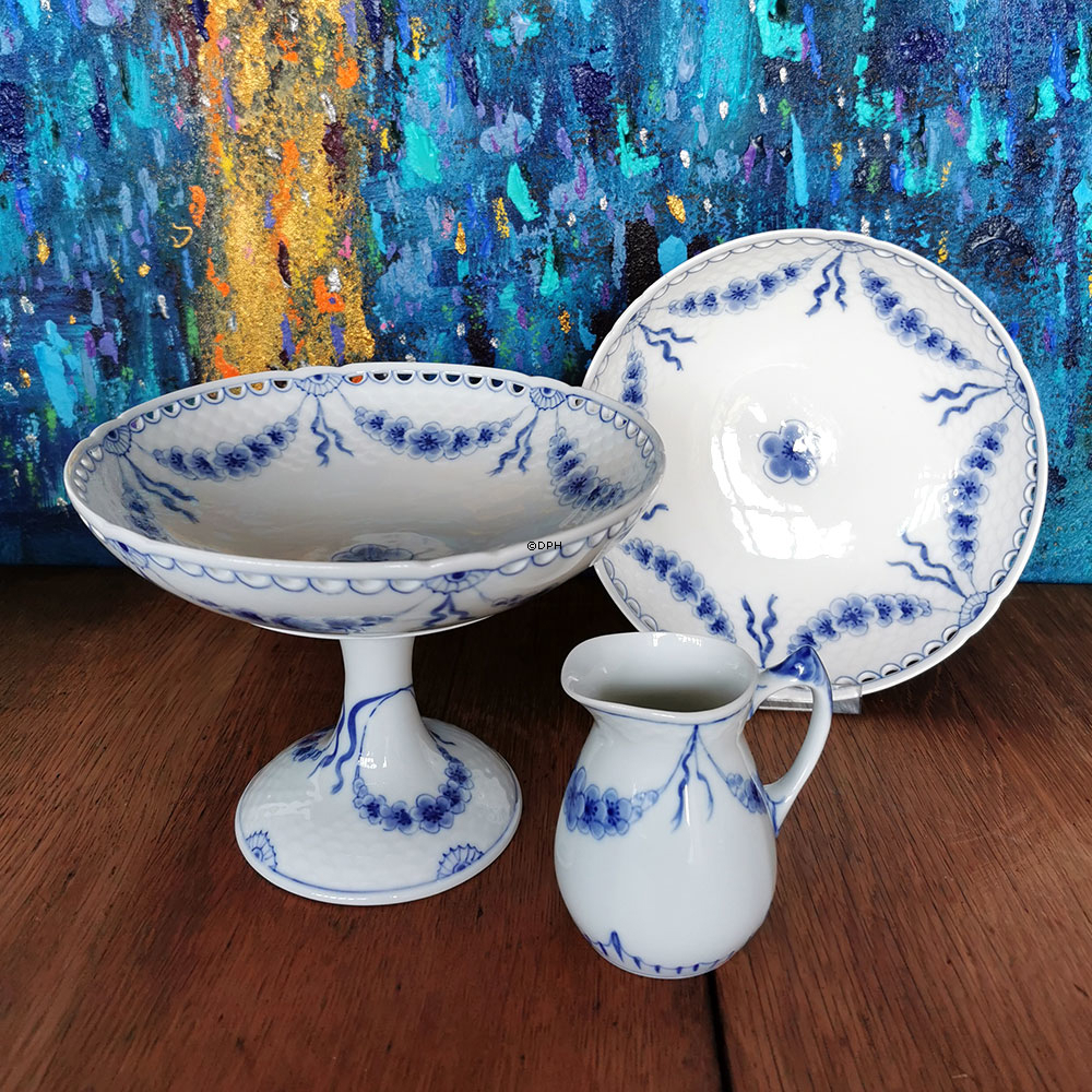 Empire stel skål med blondekant 19cm, Bing & Grøndahl nr. 312 eller 577