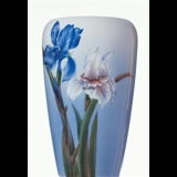 Vase med blå iris, Royal Copenhagen nr. 750