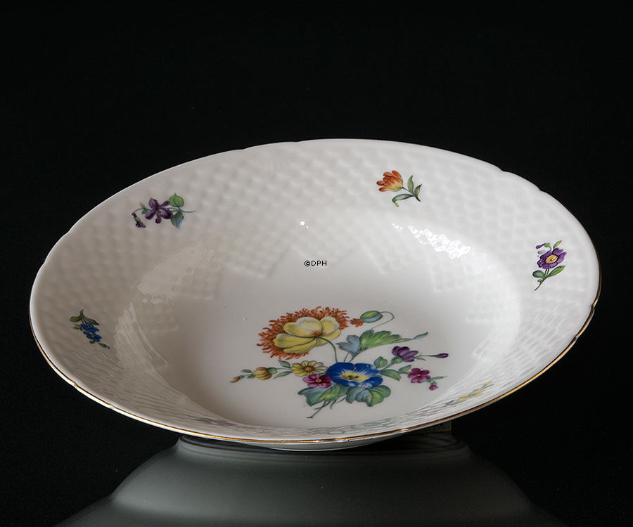 Bing & Grøndahl Saksisk Blomst dyb tallerken 24 cm, hvid