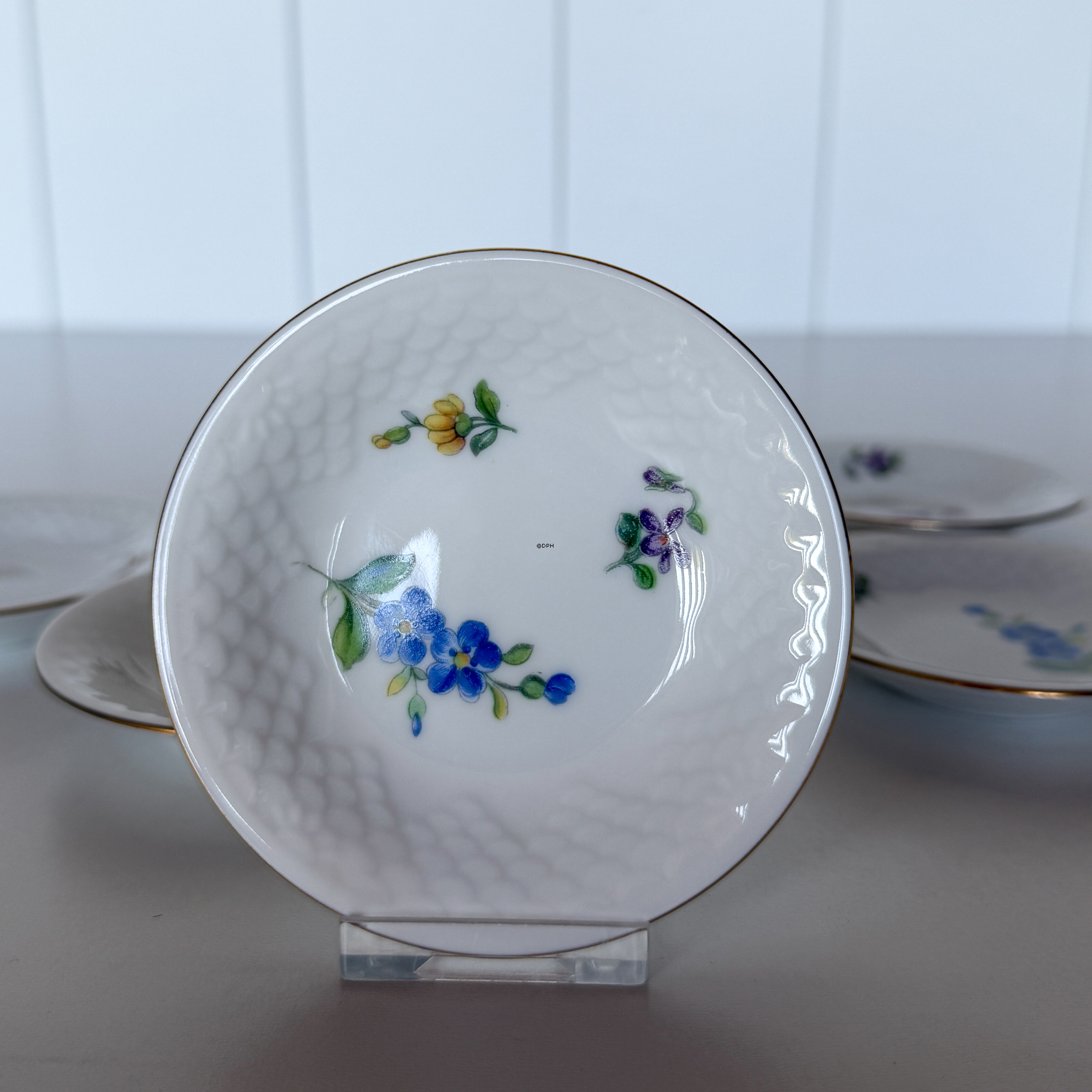 Bing & Grøndahl Saksisk Blomst (forskellige blomster motiver)  lille asiet nr. 30