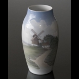 Vase mit Mühlenlandschaft, Royal Copenhagen Nr. 8695-243 oder 740