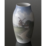 Vase mit Mühlenlandschaft, Royal Copenhagen Nr. 8695-243 oder 740