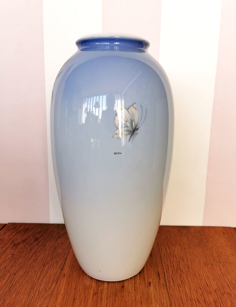 Vase med Æblegren, Royal Copenhagen nr. 2629-2129 eller 756