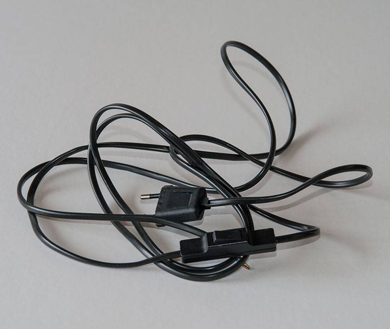 Sort ledning uden afbryder 2,5 m.