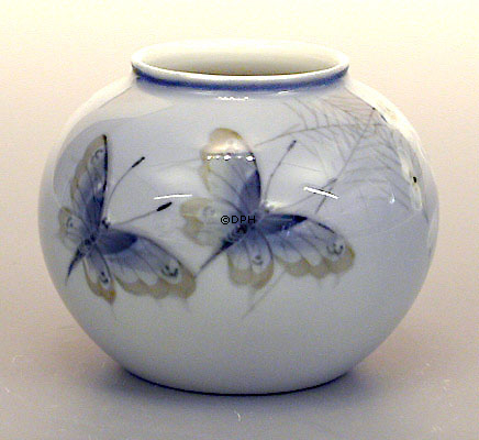 Vase med Sommerfugl, Royal Copenhagen nr. 814-2390 eller 758