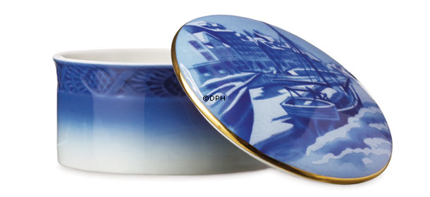 Royal Copenhagen bonbonniere