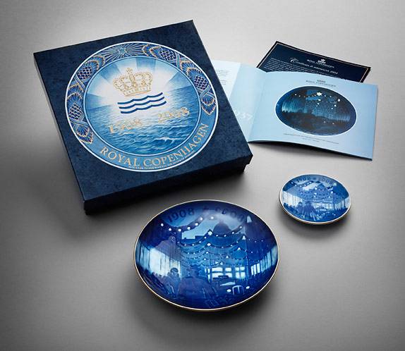 2004 Royal Copenhagen Centennial Platte, Jul på Strøget