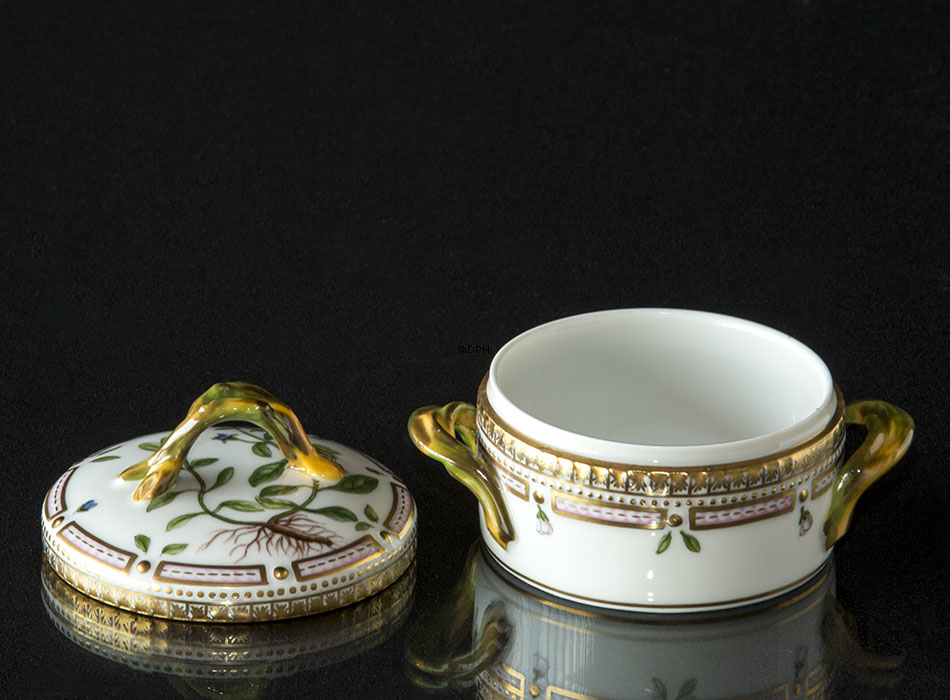 Flora Danica skål med låg Royal Copenhagen