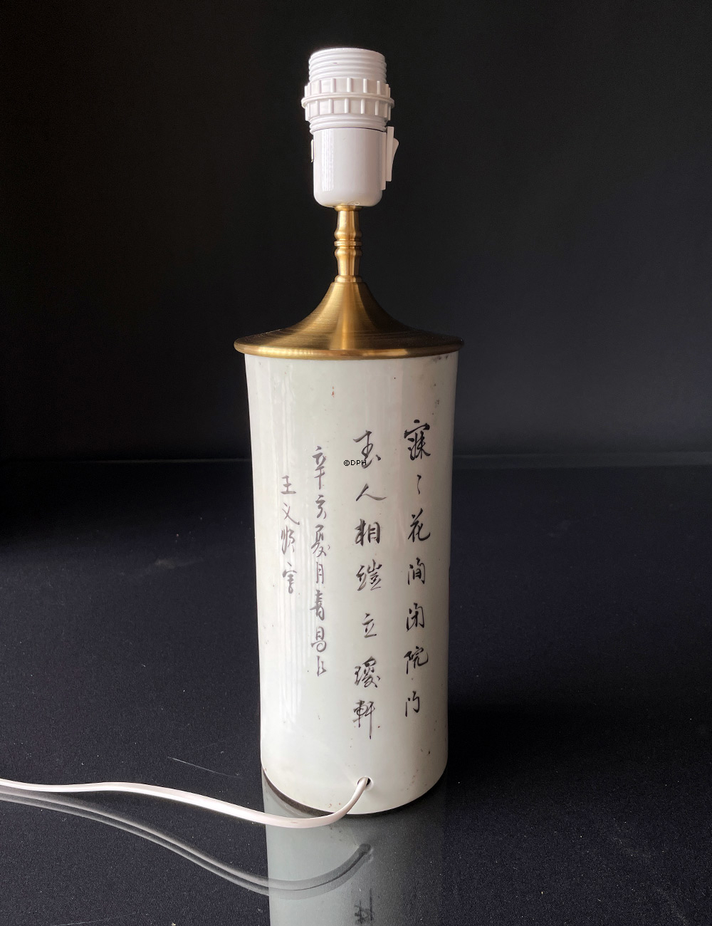 Gammel (semi antik) Kinesisk Lampe (Hatstand lampe) dekoreret med med kinesere