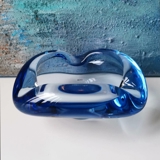 Akva dreieckig Aschenbecher oder Schale, Holmegaard, Glas