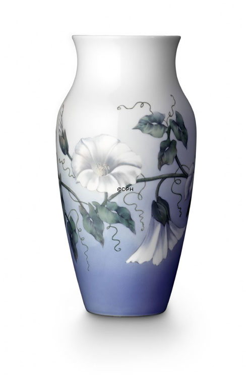 Vase med Hvid Campanula, Royal Copenhagen nr. 755