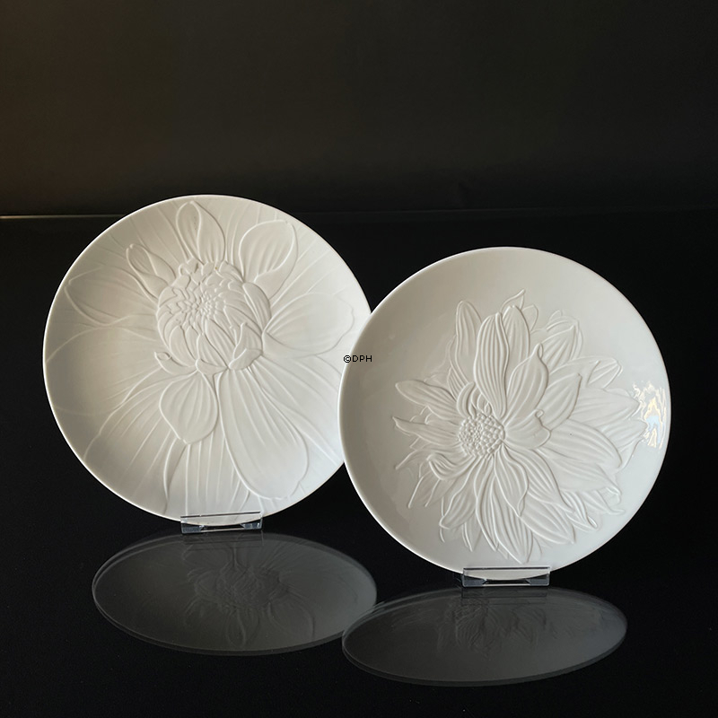 The Art of Giving Flowers, platte med relief, 'Cameo', Royal Copenhagen