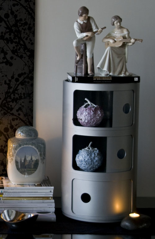 Hortensia vase i lilla, Royal Copenhagen nr. 135