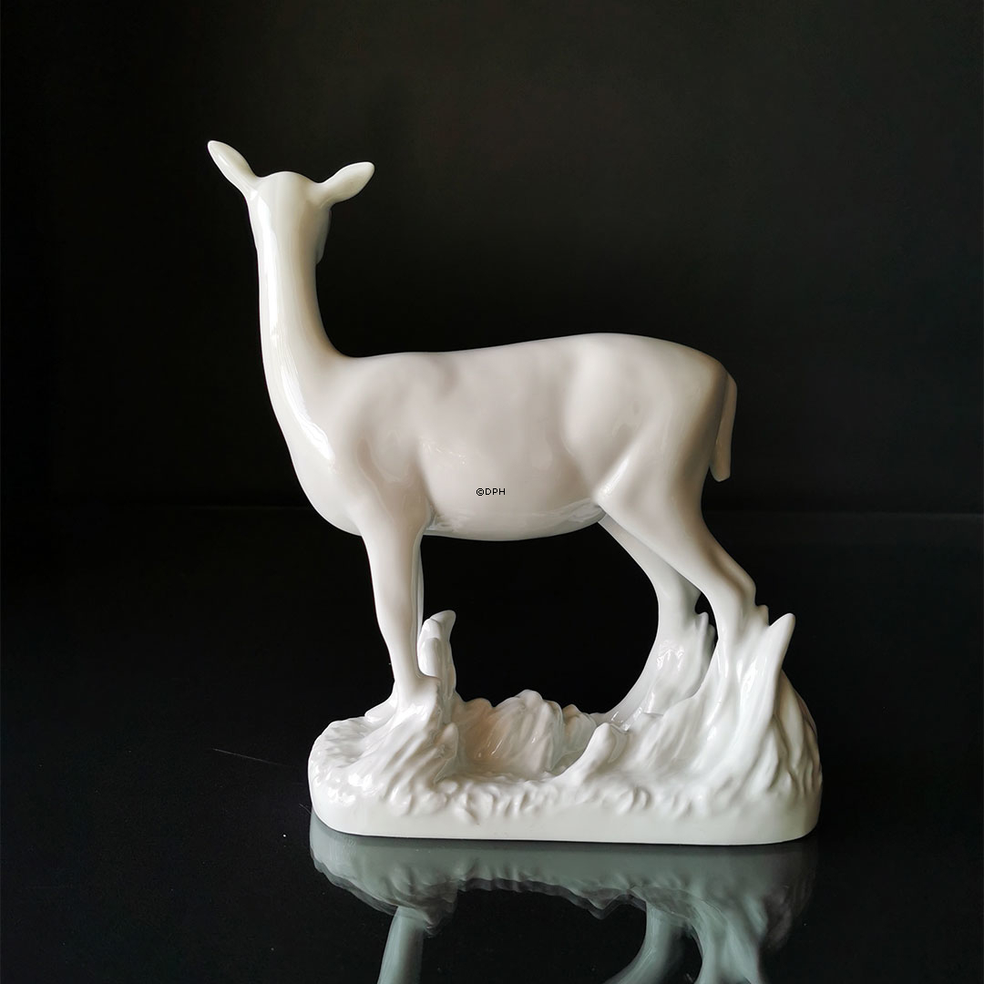 Stort dådyr, Royal Copenhagen figur nr. 650