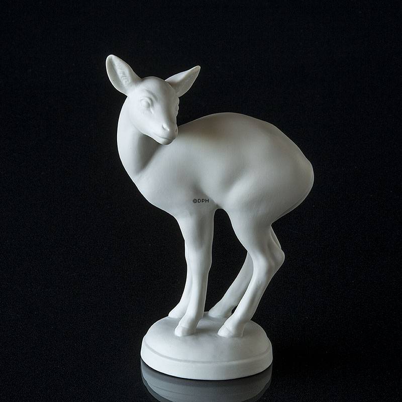 Hjortekalv, Royal Copenhagen figur nr. 929