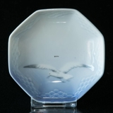Seagull Service without gold small eight edged dish 9cm