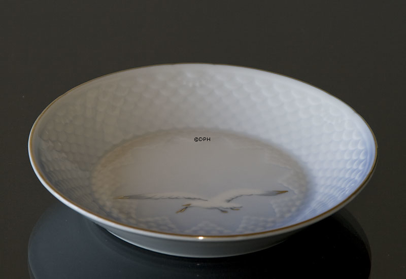 Mågestel med guld, asiet, lille kompot skål, rund 14cm, Bing & Grøndahl nr. 344 eller 21A