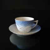 Seagull Service with gold, tea/coffee Cup and Saucer, large, capacity 15 cl, Bing & Grondahl no. 103 or 475