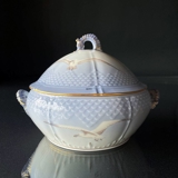 Seagull Service with gold tureen no. 5,