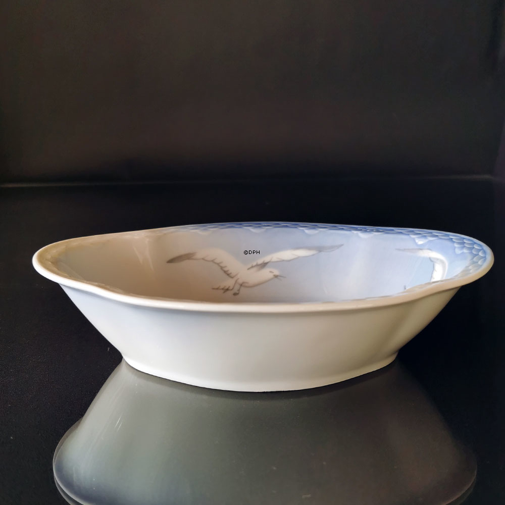 Mågestel uden guld, grønsagsskål 25cm, Bing & Grøndal nr. 12B eller 573